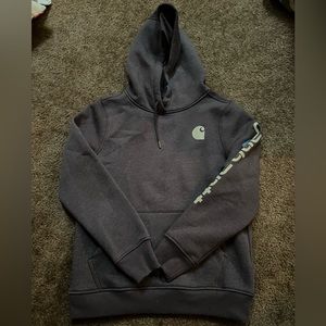 Women’s carhartt sweatshirt, size small